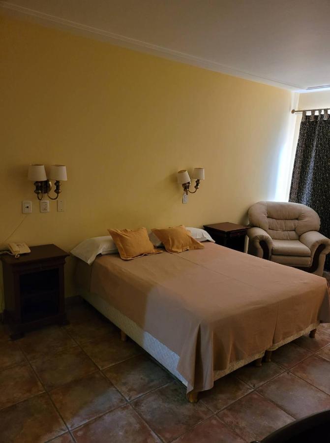 Hotel Portico Norte Tartagal Eksteriør billede