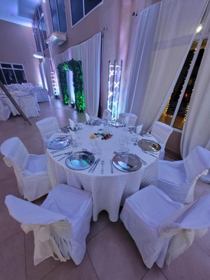 Hotel Portico Norte Tartagal Eksteriør billede